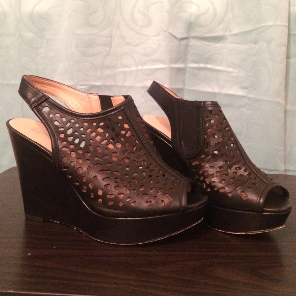 Sexy Black Covered Wedge